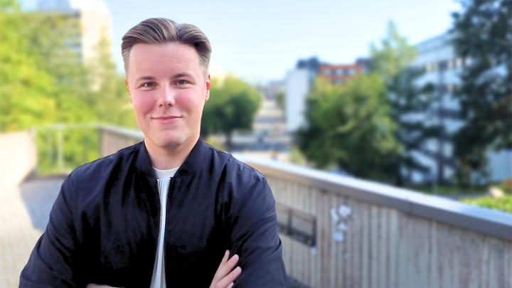 Kuvassa Demariopiskelijoiden valtakunnallisen liiton puheenjohtaja Miku Kuuskorpi