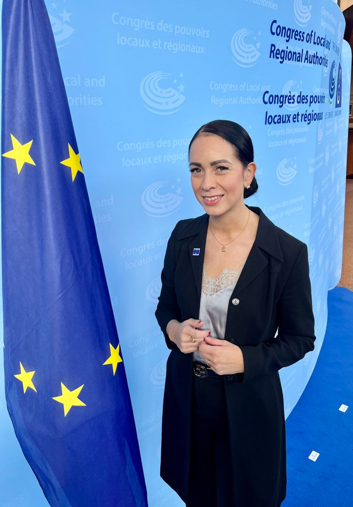 Emmi Lintonen toimii Demarinaisten Euroopan laajuisen kattojärjestön PES Womenin varapuheenjohtajana.