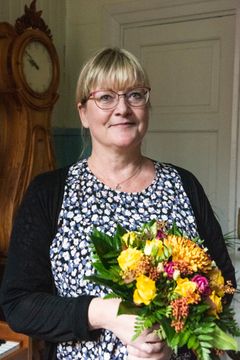 Suomen Omakotiliitto valitsi Seija Rantosen Iittalasta vuoden omakotiasukkaaksi 2025.