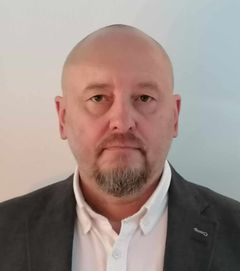 Vanhempi yliopistonlehtori Claus Stolpe, Åbo Akademi.