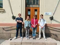 Nuoret kesäartistit Liam Gädda, Minja Ketonen, Iida Pekonen ja Kaius Levälahti. Kuva: Ilkka Nyqvist.