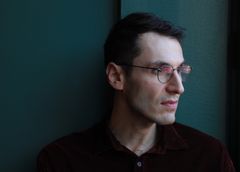 Pajtim Statovci. Kuva: Ano Kurki / Otava