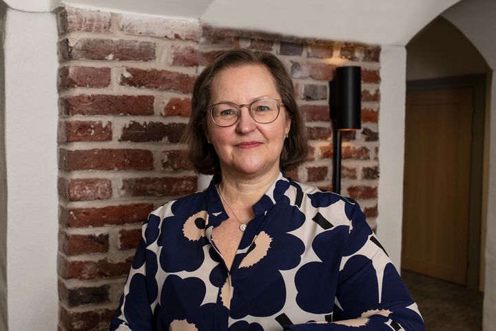 Nykyinen sivistystoimenjohtaja Christina Knookala on jäämässä varhaiseläkkeelle. Knookala muistelee lämmöllä varsinkin henkilökuntaa, joka tekee työtään sydämellä ja ammattitaidolla.
