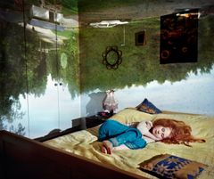 Marja Pirilä: Från serien Interiör/Exteriör, Tammerfors, Finland I Camera obscura/Anu, 2004. Pigmenttryck.