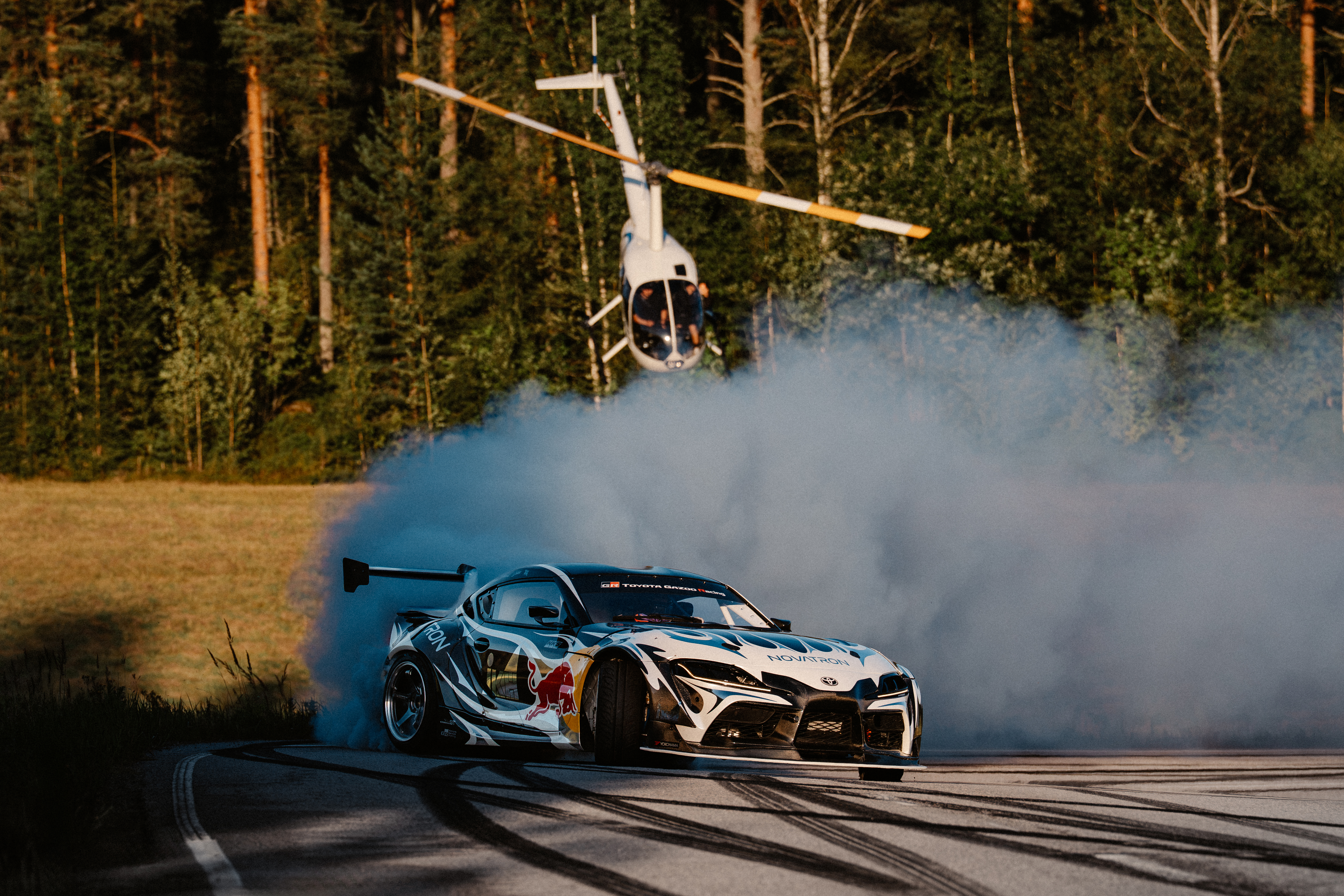 Kalle Rovanperä esittelee driftingiä Jyväskylän seudulla julkaistulla videolla
