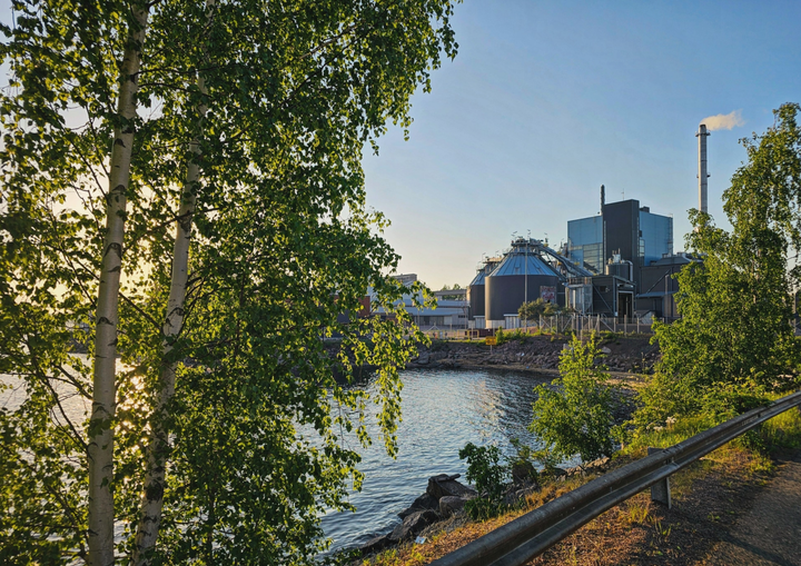 AmbiHeat-laitos tulee tuottamaan hukkalämmöllä 15–20 prosenttia koko Kotkan kaupungin kaukolämmön tarpeesta.