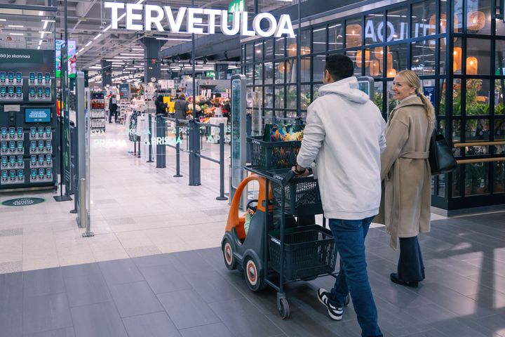 Myös Prisman suositut skannerit saa pian käyttöön mobiilikortilla.
