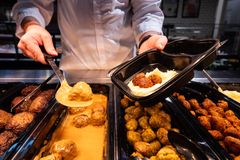 HOK-Elanto avaa uuden Pyörykkäbaarin S-market Korsoon ja S-market Juvankartanoon.