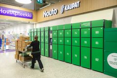 Ruoan verkkokauppapalvelun noutopisteen sijaintia on siirretty toimivuuden parantamiseksi.