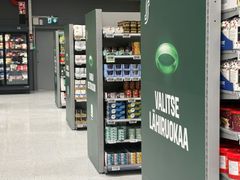 S-market Jämsänkosken valikoimissa lähituotteiden osuus on kasvanut ja erityisruokavaliotuotteissa, kuten gluteenittomissa vaihtoehdoissa, valikoimaa on laajennettu.