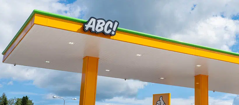 ABC-jakeluasema avattiin Eskolanmäen S-marketin yhteyteen