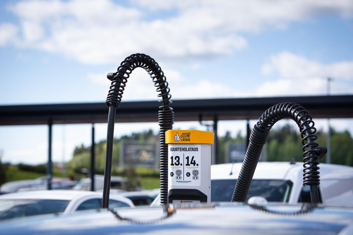 Heinolan ABC-asemalle avataan viisi uutta suurteholatauspistettä