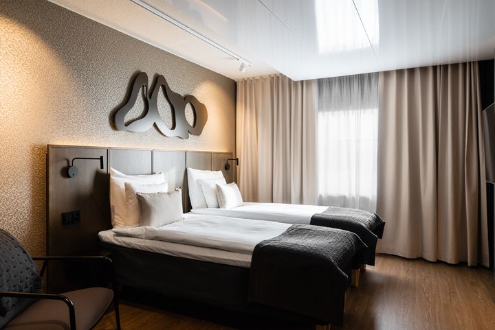 Original Sokos Hotel Puijonsarvi, Kuopio. Uusittu Standard twin -huone.
