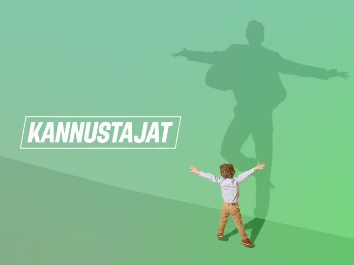 Lapsi ojentaa käsiään iloisesti, ja hänen takanaan on isomman henkilön varjo, jossa kädet ovat myös levitettynä. Teksti "KANNUSTAJAT" näkyy kuvassa.