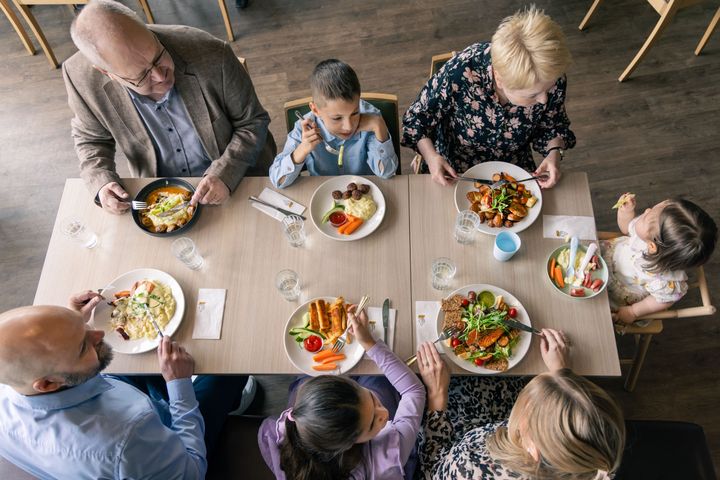 ABC Pitkäjärvi palvelee asiakkaita 4.12. alkaen entistä monipuolisempana ja viihtyisämpänä taukopaikkana.