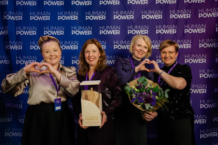 Pirkanmaan Osuuskaupan Viivi Pärssinen, Jaana Salo, Heini Salo ja Sari Moisander