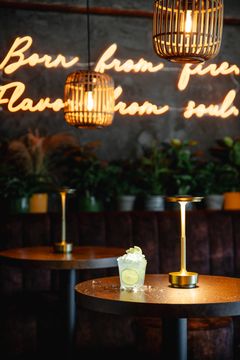 Baonamin juomalistalta löytyy myös klassikoita pienellä twistillä. Kuvasa Baonamin oma sakerinja.