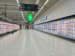Uudistuksessa Prisma Kalevaan tuli uudet, ovet kylmäkaapit, jotka säästävät energiaa.