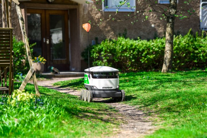 Robokuljetukset laajenevat kesällä useaan Turun Osuuskaupan myymälään