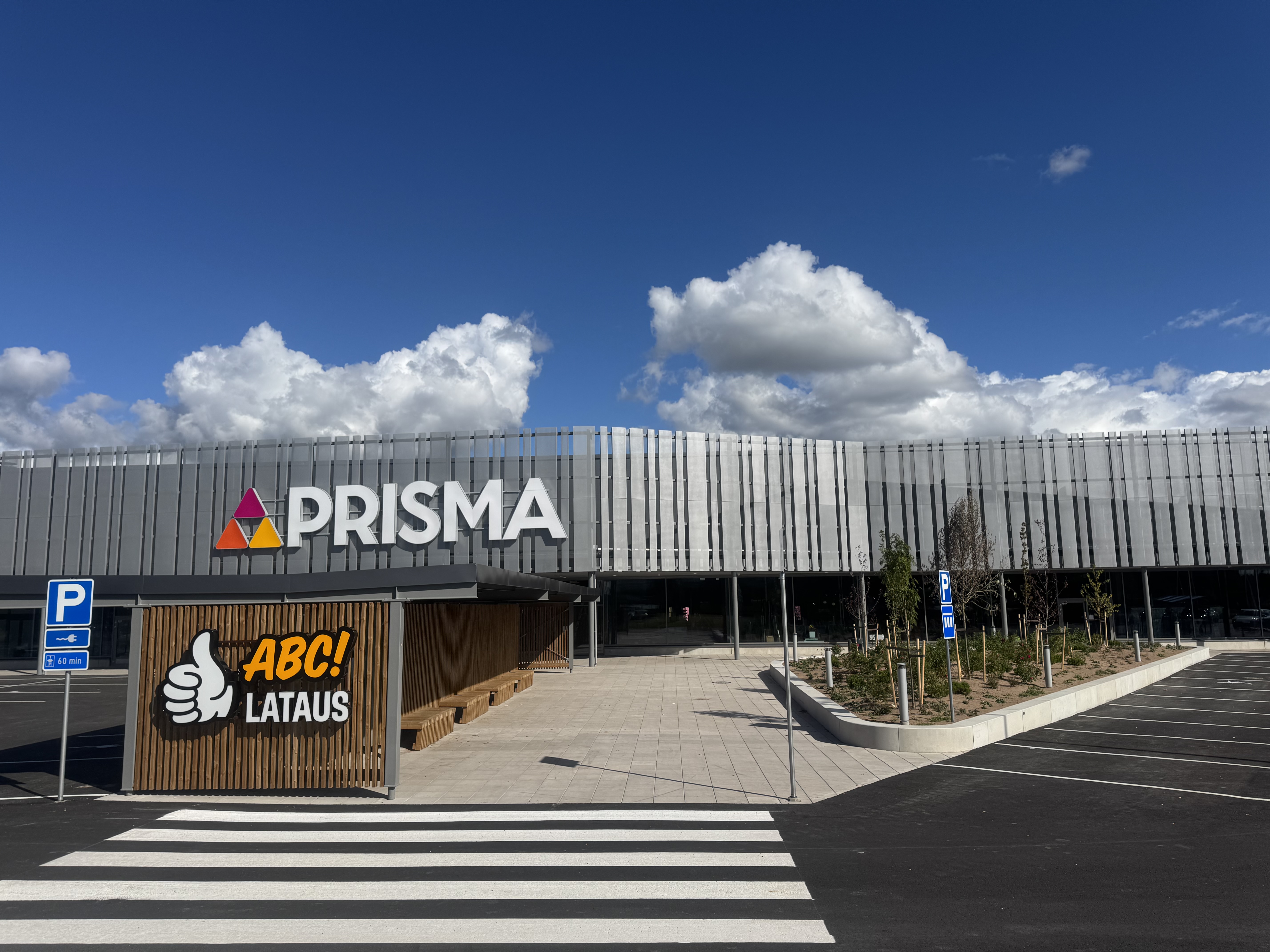 Uusi Prisma avautuu Naantaliin – hanke työllistää lähes sata henkilöä