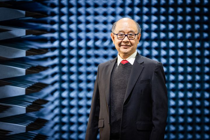 Professor Yingjie Jay Guo is the Director of Global Big Data Technologies Centre at University of Technology Sydney.