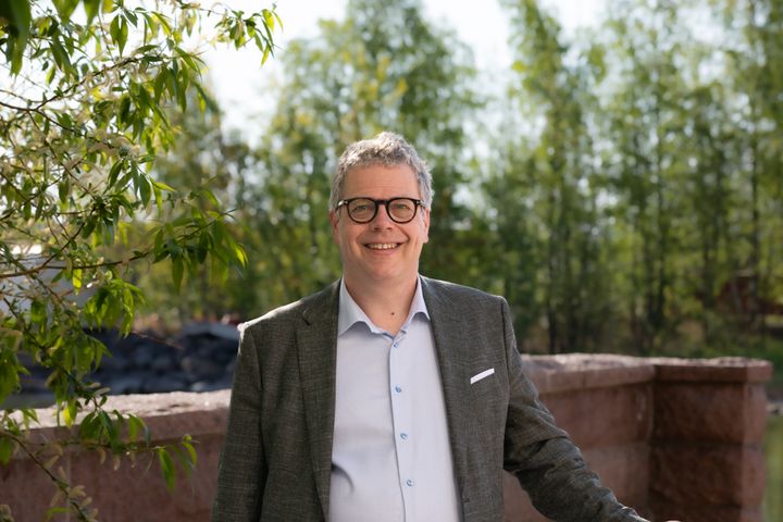 Tuomas Kahri has been appointed as the CEO of Nordic Healthcare Group as from 13th May 2024.