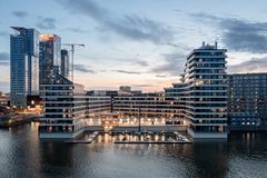 As Oy Portus, Verkkosaarenranta, Helsinki – Arkkitehtiryhmä A6.