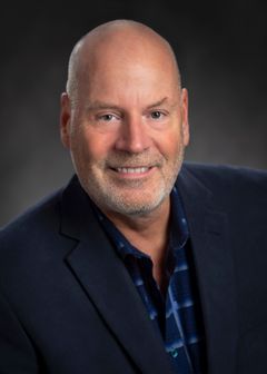 Gregg Olsen. Kuva: Marian Lockhart
