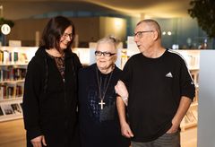 Tarja Hirvasnoro, Tuula Visa & Kai Hirvasnoro. Kuva: Pavel Tahkovuori