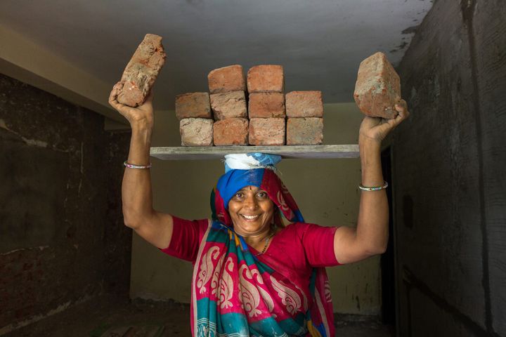 Sosiaalisen kehityksen huippukouksessa pyritään löytämään keinoja köyhyyden poistamiseksi, säällisen työn edistämiseksi ja yhdenvertaisen osallistumisen mahdollistamiseksi.