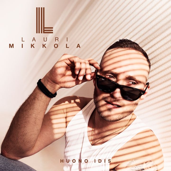 Lauri Mikkola - Huono idis