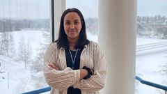 Philson-Amanda Aden pro gradu -tutkielmassa tutkittiin siirrettävien kaupallisesti saatavilla olevien ilmanpuhdistimien kykyä kerätä radioaktiivisia aineita sisältäviä aerosolihiukkasia. Tutkielma tehtiin yhteistyössä Säteilyturvakeskuksen (STUK) kanssa.