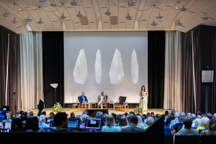 Avajaisseminaari vuonna 2024.