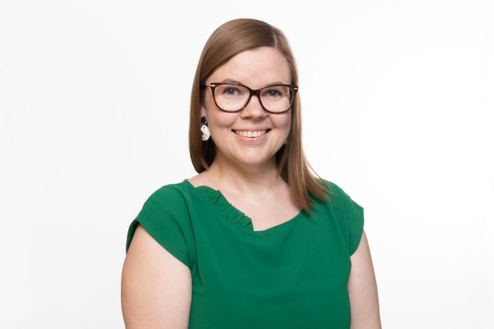 KM Kaisa Harjun varhaiskasvatustieteen väitöskirjan tarkastustilaisuus järjestetään Jyväskylän yliopistossa 5.9.2025.