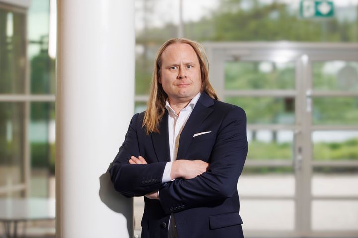 Tuomas Grahn on tuore fysiikan professori.
