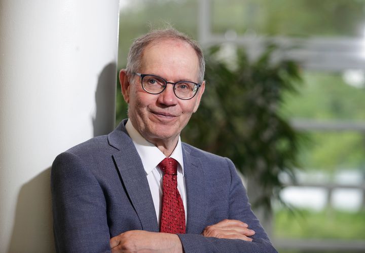 Raporttia laatimassa ollut emeritusprofessori Pekka Neittaanmäki sanoo, että mikäli alueiden rakenteellisia ja sosiaalisia eroja ei oteta SOTE-mallissa huomioon, niin se voi johtaa alueelliseen eriarvoisuuteen.
