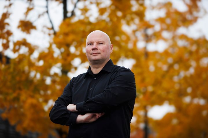 Markus Kortelainen on teoreettisen ydinrakennefysiikan professori Jyväskylän yliopistossa.