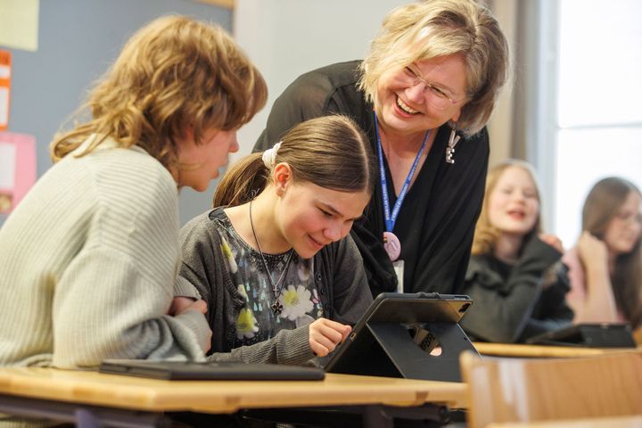 Jyväskylän yliopistossa tutkitaan laajasti oppimisen ja koulun ajankohtaisia aiheita.