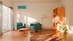 Uudet Seiren Design -vaihtoehdot tuovat Daikin Stylish -ilmalämpöpumpun sisäyksikköön puun, nahan ja tekstiilipinnan ilmettä. Helposti puhdistettavat ja kestävät pinnnat on suunniteltu muistuttamaan luonnonmateriaaleja, kuten vaaleaa tai tummaa puuta, tummanruskeaa nahkaa ja harmaata tai värikästä kangasta.