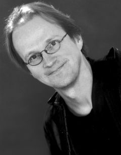 Olli-Pekka Tuomisalo © Olli-Pekka Tuomisalon arkisto