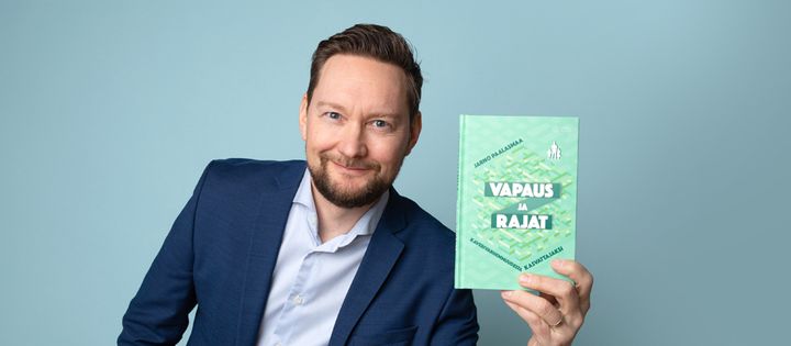 Kuva: Julia Alakulju. Kansi: Jonna Nisu