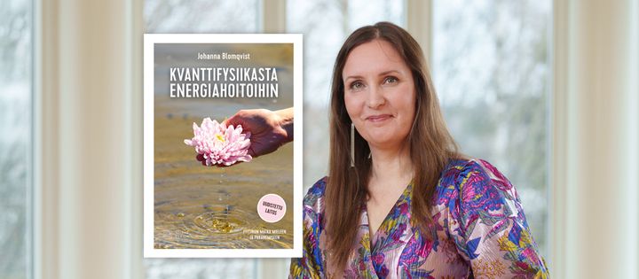 Kirjailijan kuva: Markku Pajunen. Kannen kuva: Julia Alakulju. Kansi: Jonna Nisu.