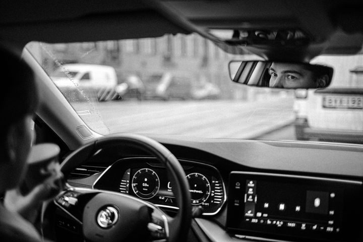 Kuukausimaksullisia autoja hankkivat sekä pidentävät sopimuksiaan että vaihtavat herkästi autonsa käyttövoimaa, kertoo autopalvelu Beelyn tuore data
