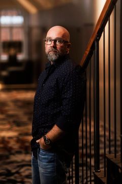 Mikko Kiiskilä (kuva: Jetro Stavén, Bazar Kustannus)