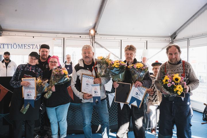 Silakkaraati palkitsi tänä vuonna Pirjo ja Reima Salosen, Tommi Lillbergin, Pasi Jokisen ja Heidi Rantamäen Kasalan kahvila-ravintolasta, Hasse Bergmanin sekä Hannu Hellstenin. Lisäksi Suomen Gastronomien Seura valitsi vuoden silakka-annokseksi Sake Bar & Izakayan silakka sashimi rollin.