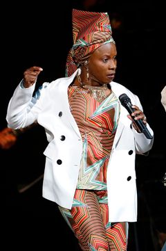 Vuonna 2024 Angelique Kidjo juhli 40-vuotista uraansa kiertueella, joka ulottui Carnegie Hallin (kuva) lisäksi myös Huvilaan.