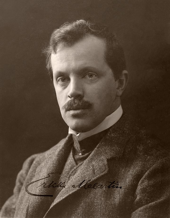 Erkki Melartin (todennäköisesti vuodelta 1912, kuva: Paul Heckscher/Tuire Ranta-Meyerin yksityiskokoelma.)