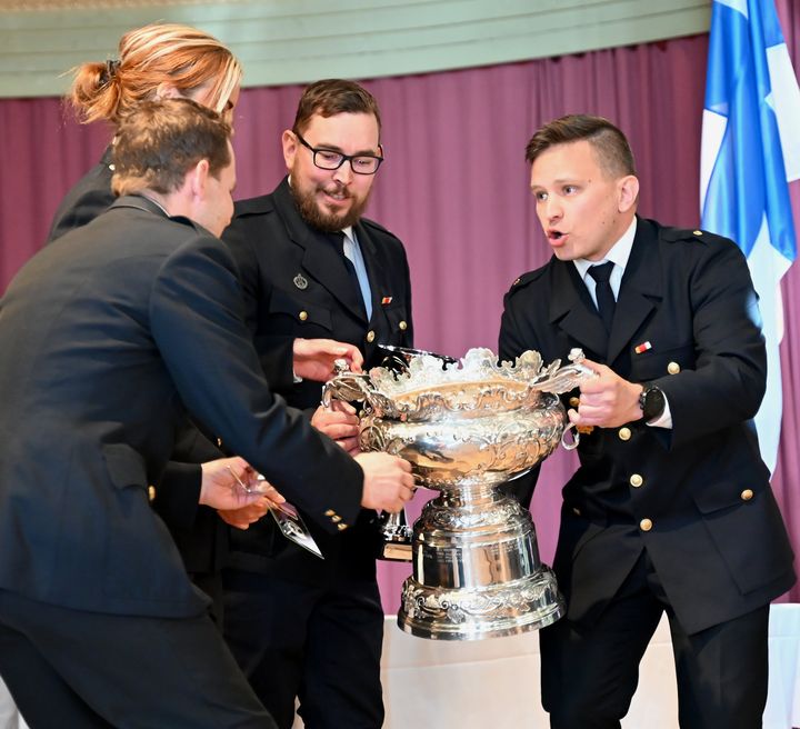 Kuvassa voittajajoukkuen Ruskon VPK