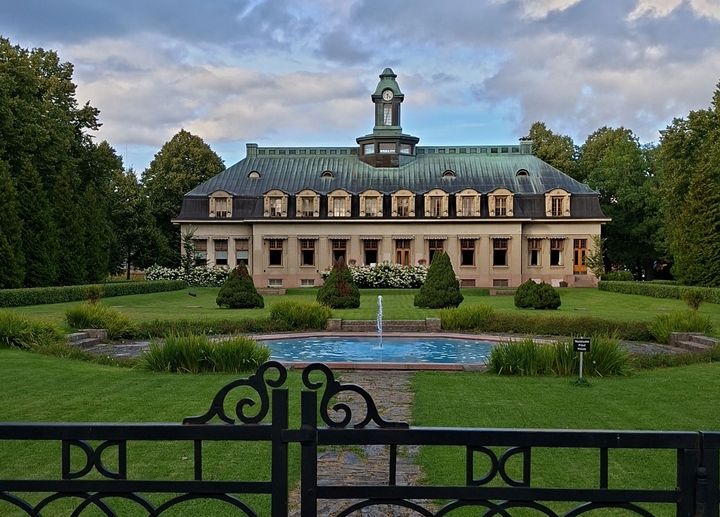 Noormarkun ruukin Ahlström Oy:n pääkonttori.