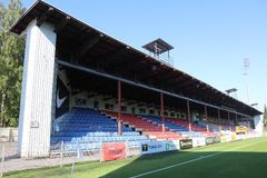 Hietalahden jalkapallostadionin vanhan puukatsomo.